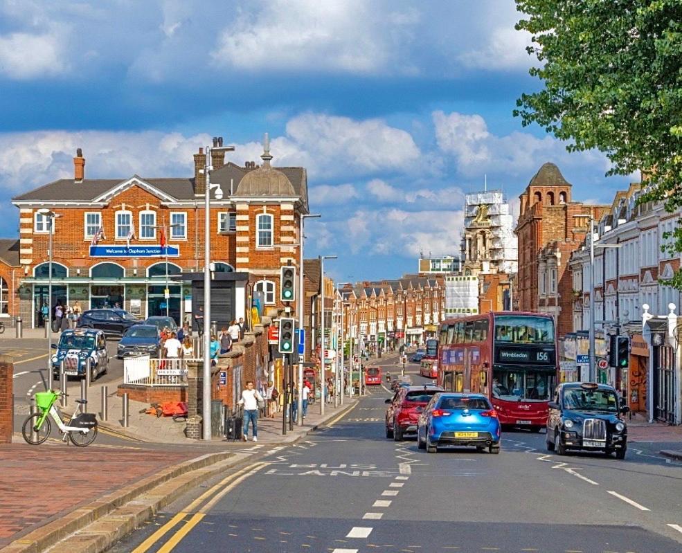 Prime Battersea & Clapham Modern Free Parking Apartment London